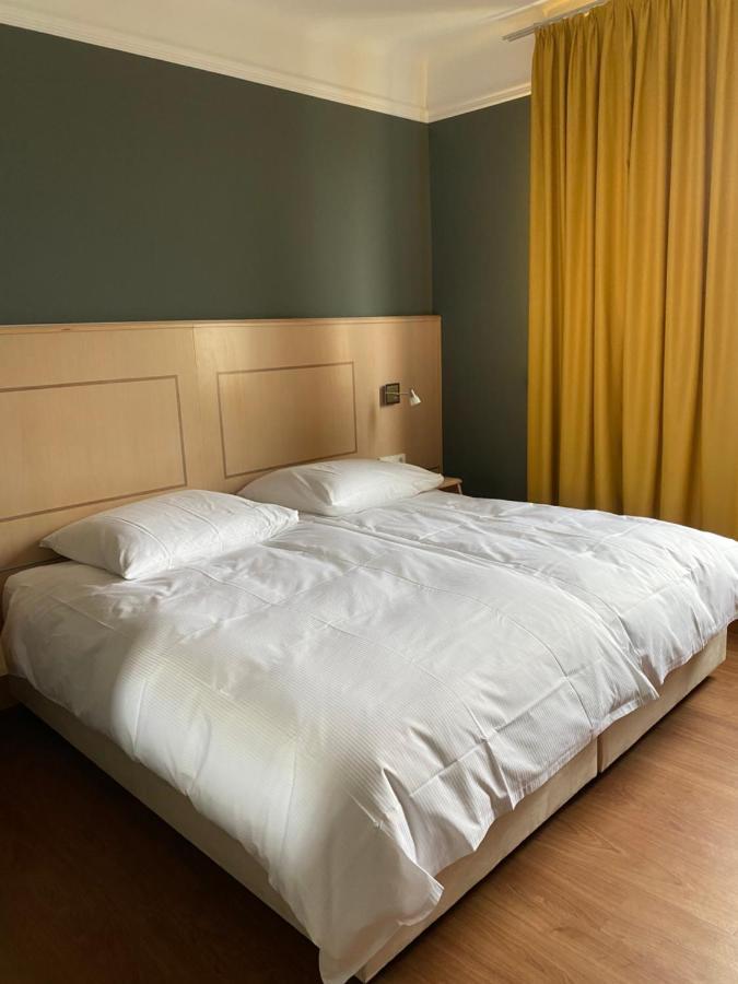 Hotel Union Оффенбург Экстерьер фото