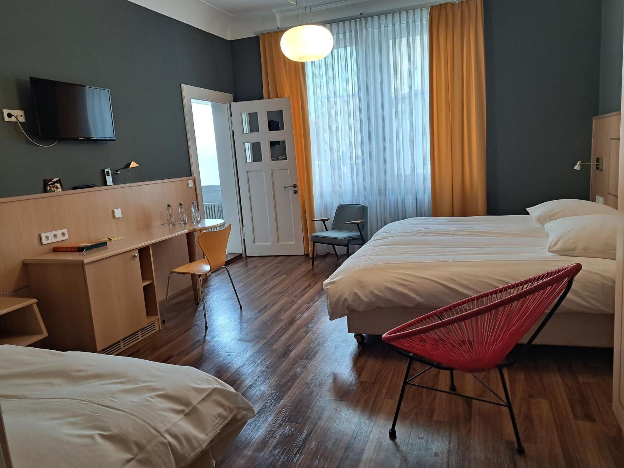 Hotel Union Оффенбург Экстерьер фото