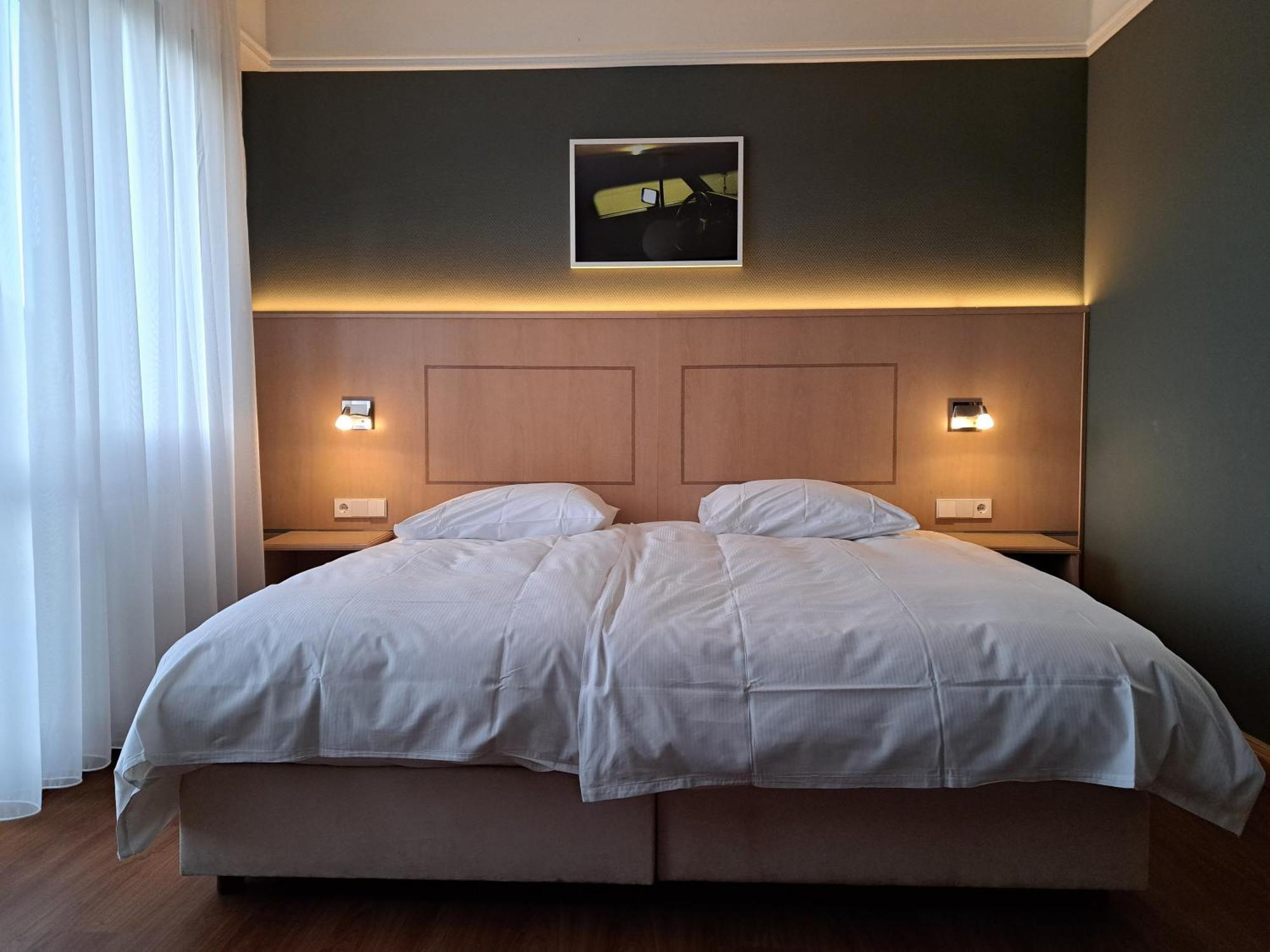 Hotel Union Оффенбург Экстерьер фото