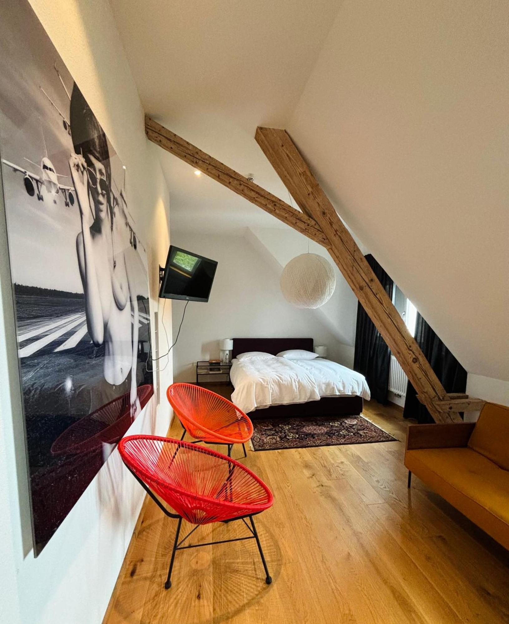 Hotel Union Оффенбург Экстерьер фото